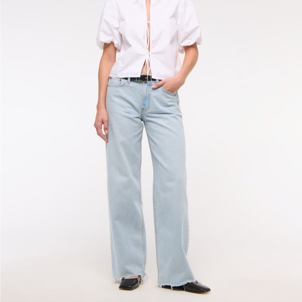 NWOT A&F Ultra Loose Jean